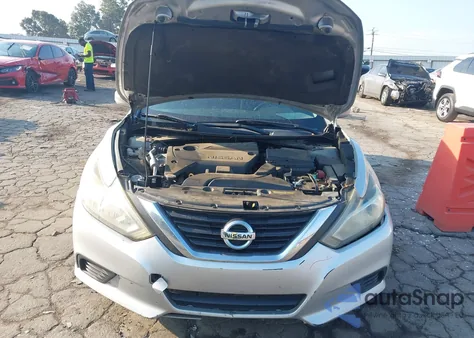 2016 Nissan Altima 2.5/2.5 S/2.5 Sl/2.5 Sr/2.5 Sv из США, поврежденный, VIN 1N4AL3AP9GC259531